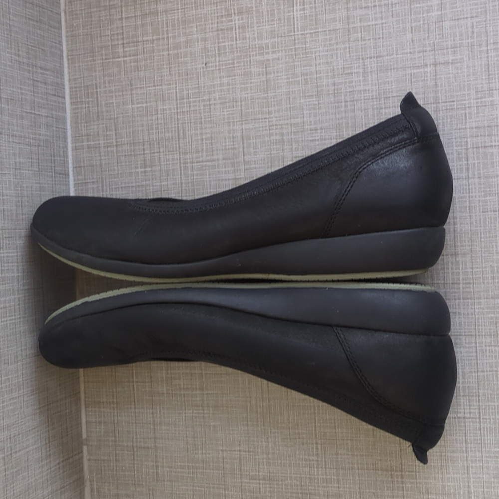 Dansko Kristen Ballet Flats - Picture 7 of 10